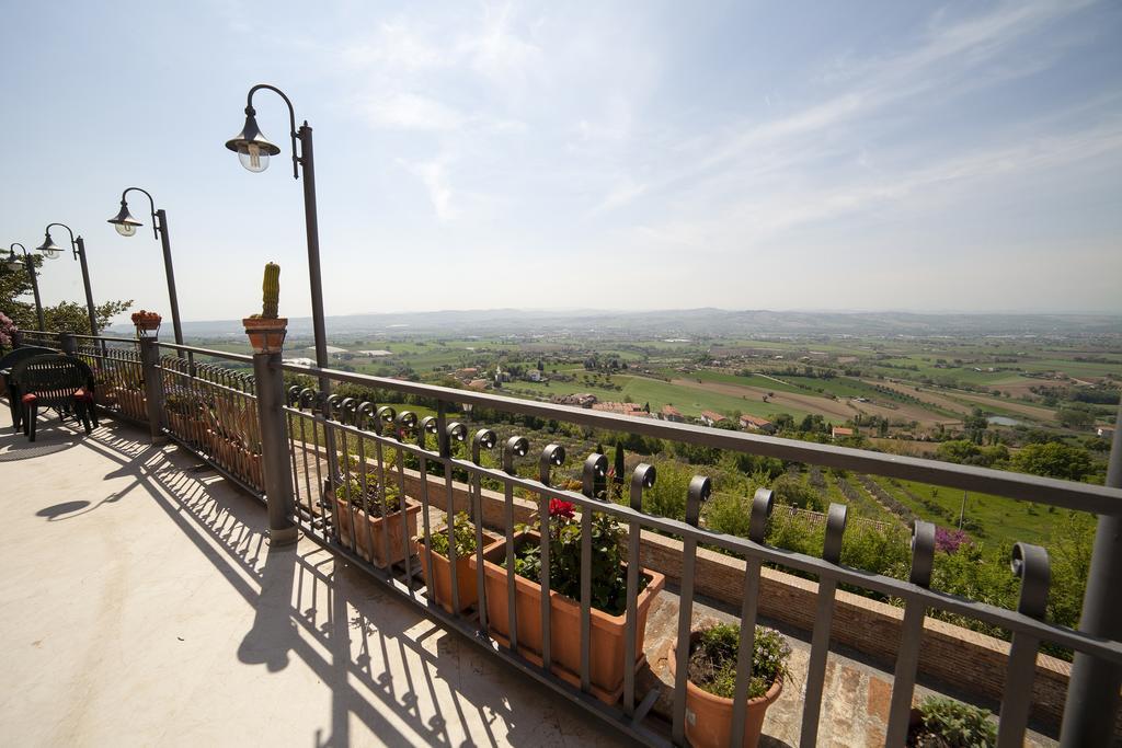 La Luma Hotel Montecosaro  Zewnętrze zdjęcie